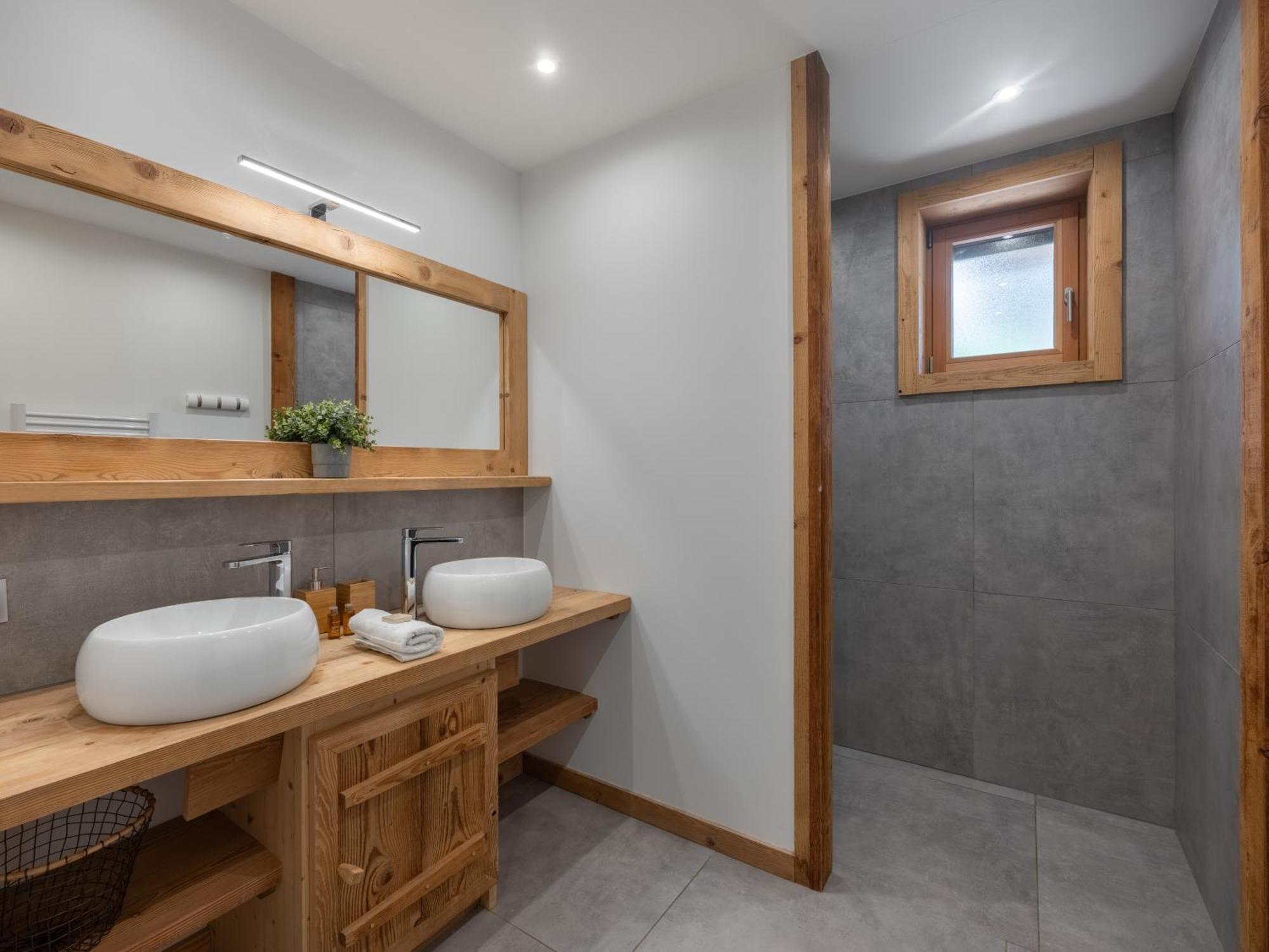 Chalet 1100 - Bo Immobilier Chatel - A Mi-Chemin Du Centre Et Du Linga - Jacuzzi Sauna Et Cheminee Exterior foto